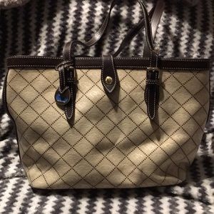 Dooney&Bourke cloth and leather signature tote